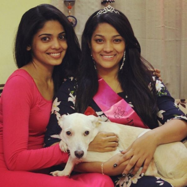 Pooja Sawant with her sister