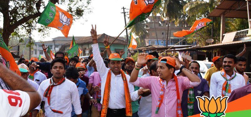 Pramod Sawant Campaigning In His Constituency