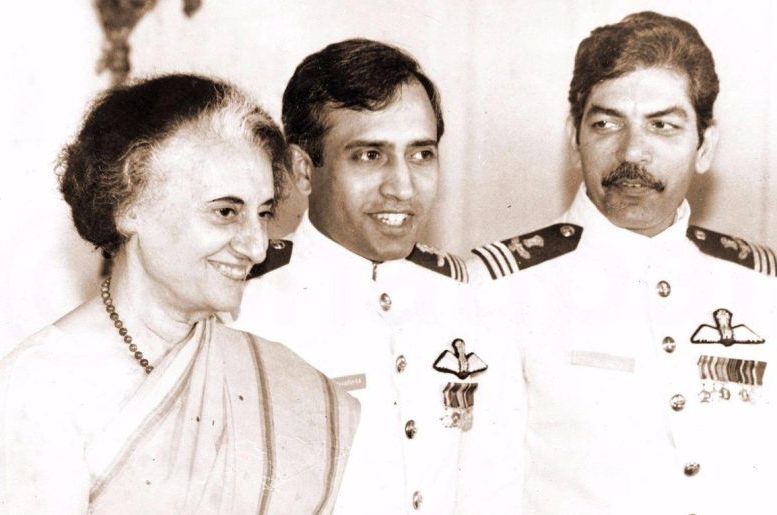Rakesh Sharma and Ravish Malhotra with Indira Gandhi Photo