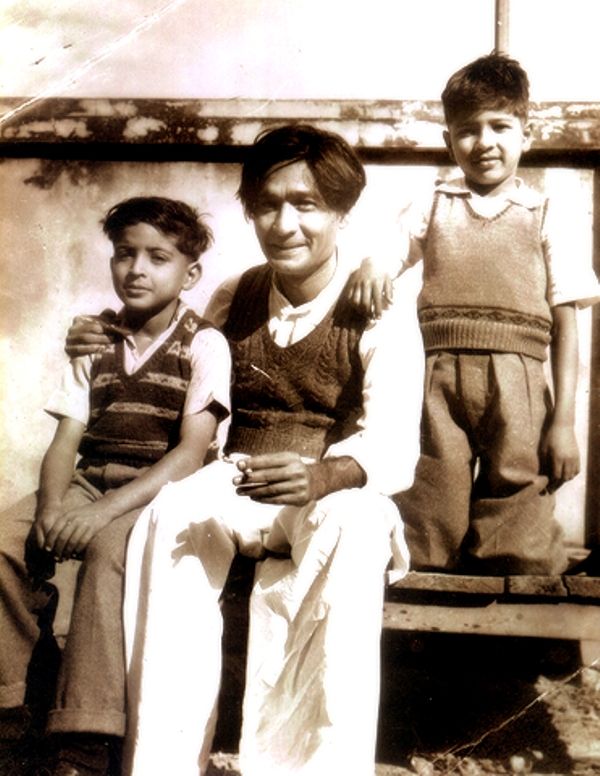 Javed Akhtar With His Father and Brother