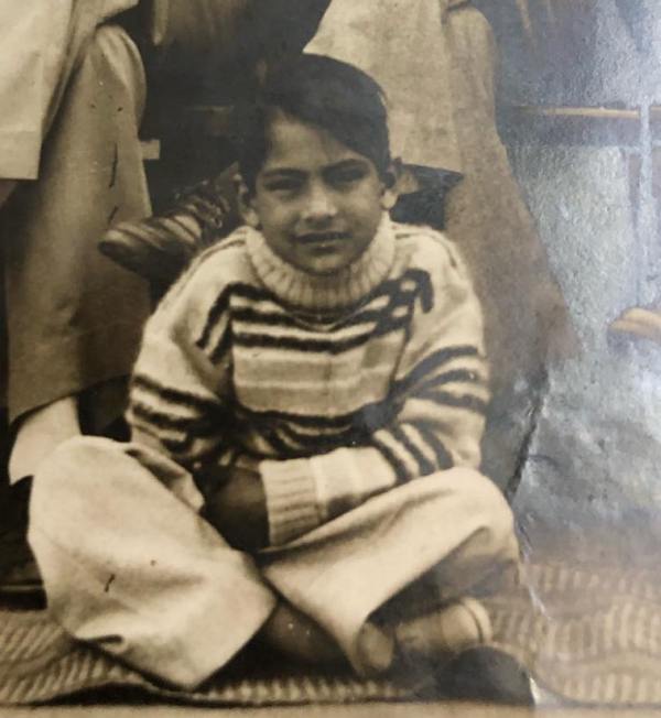 Sudhir Chaudhary childhood pic