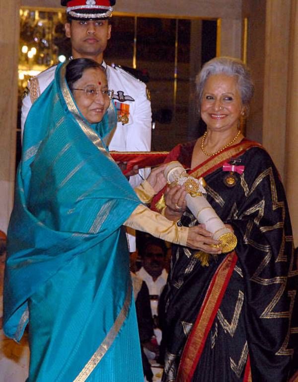 Waheeda Rehman Receiving Padma Bhushan