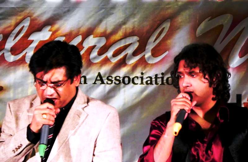 Amit Kumar With Sumit Kumar At The Launch Of Dui Kishore
