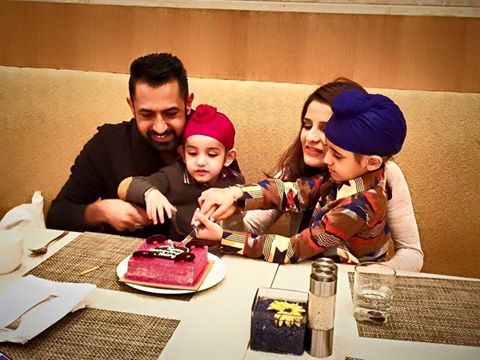 Gippy Grewal with his wife and sons