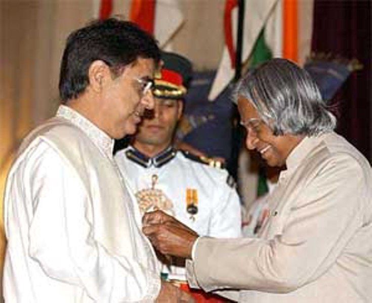 Jagjit Singh Receiving Padma Bhushan