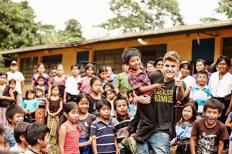 Justin Bieber And Pencils of Promise