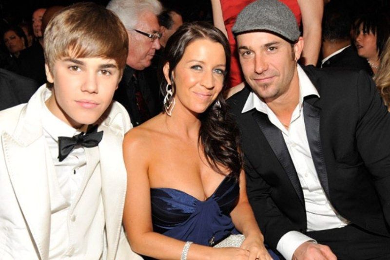 Justin Bieber With His Parents