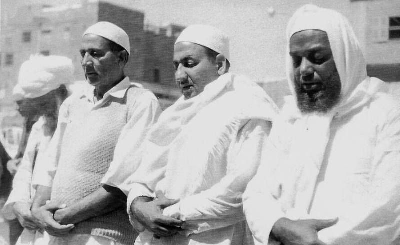 Mohammed Rafi With His Brothers