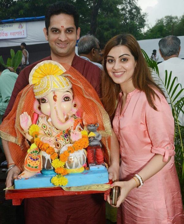 Priyanka Chibber with the idol of Lord Ganesha