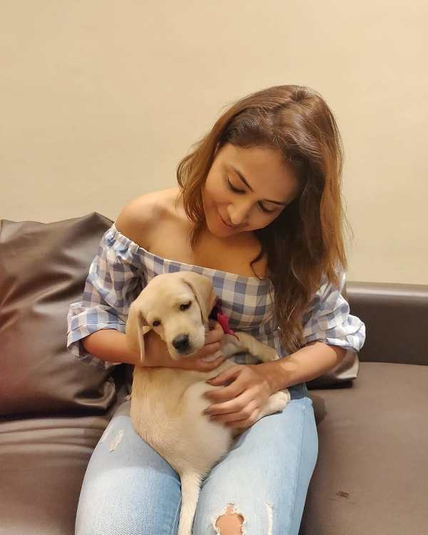 Ridhima Pathak loves dogs
