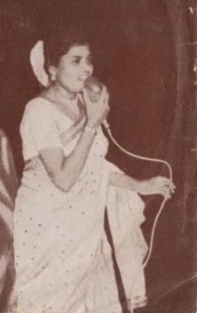 Usha Uthup Singing