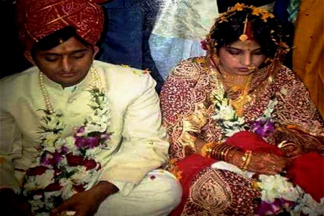 Akhilesh Yadav And Dimple Yadav's Wedding