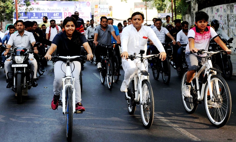 Akhilesh Yadav Cycling With His Children