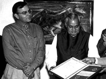 Arun Jaitley with Atal Bihari Vajpayee