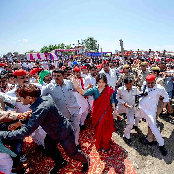 Dimple Yadav Campaigning Before Her First Election