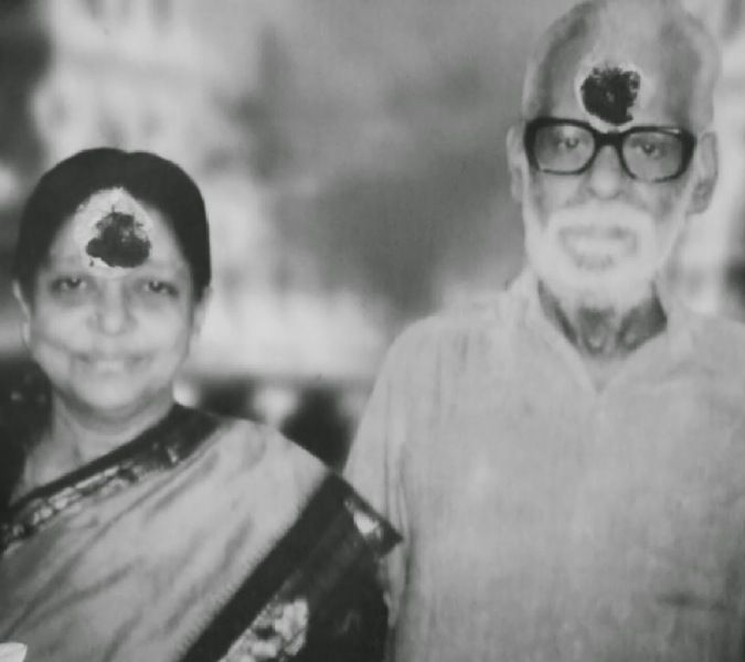 Mohan Vaidya's Parents