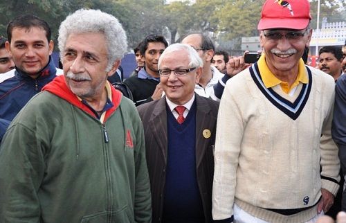 Naseeruddin Shah with his brother Zameerud-din Shah wearing cap