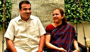 Nitin Gadkari Wiki, Age, Caste, Wife, Family, Biography - WikiBio