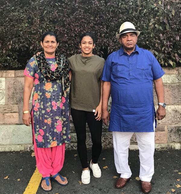 Babita Kumari Phogat with her parents