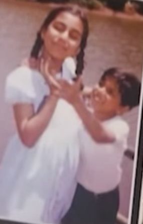 Childhood pic of Anuj Sachdeva with his sister