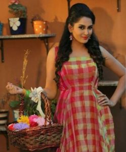 Himaja Reddy (Big Boss Telugu 3) Wiki, Age, Boyfriend, Husband, Family ...