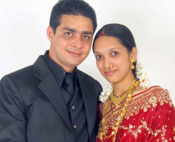 Hindustani Bhau with his wife