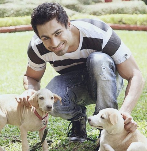 Karan Oberoi with his pet dogs