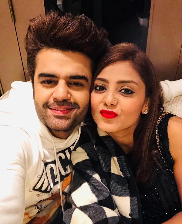 Manish Paul with his wife