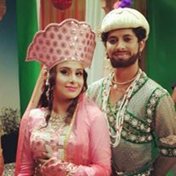 Mayur More and his Girlfriend Trisha in the Attire of Shah Jahan and Mumtaz