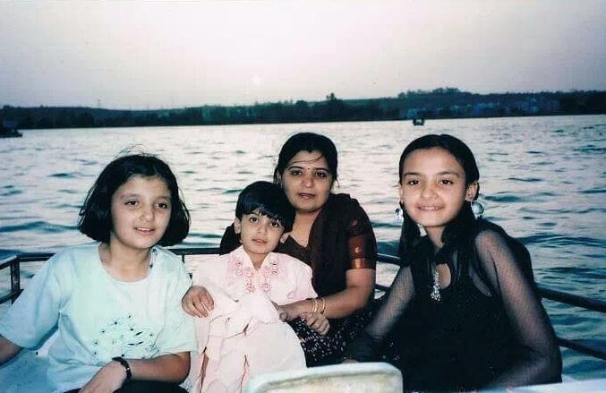 Muskaan Kataria with her mother and sisters