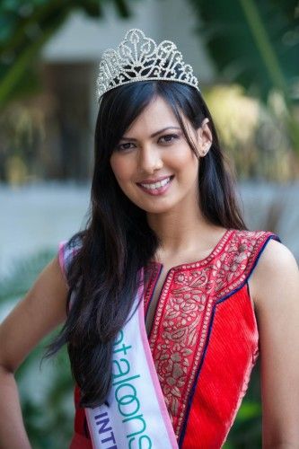 Rochelle Rao was the first runner up of Pantaloons Femina Miss India South
