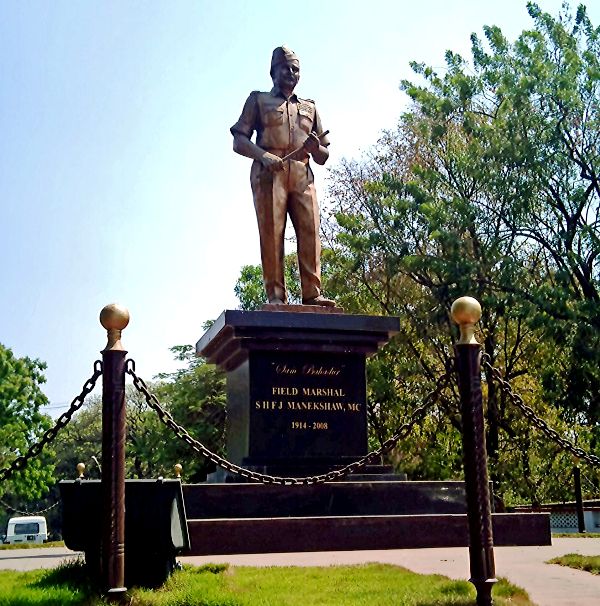 Sam Manekshaw's Statue In Pune