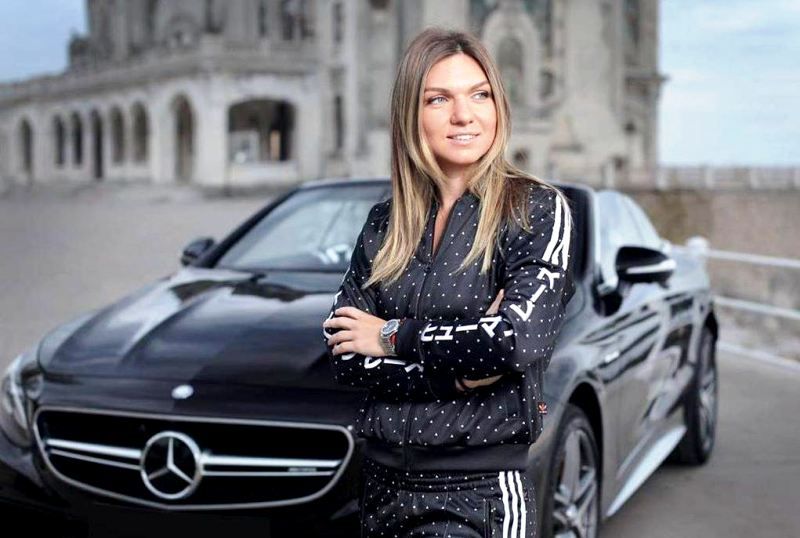 Simona Halep With Her Mercedes Cabriolet