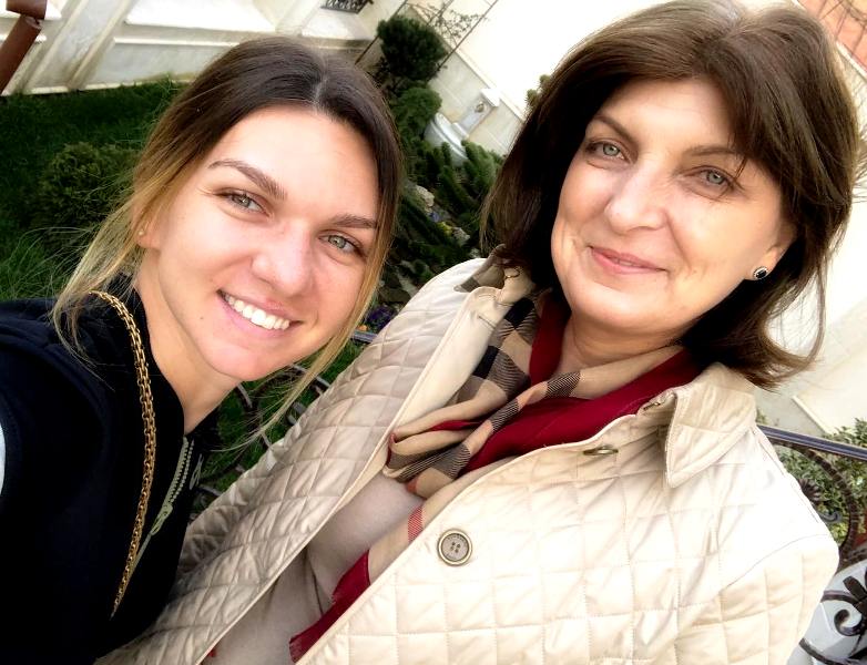 Simona Halep With Her Mother Tania Halep