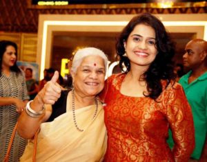 Amruta Subhash With Her Mother