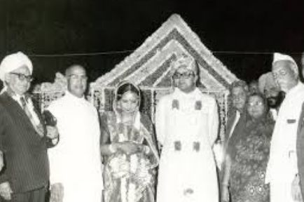 Marriage photo of Sangeeta and Arun Jaitley
