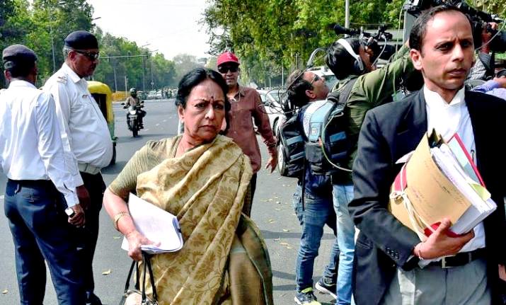 Nalini Chidambaram on her way to Court