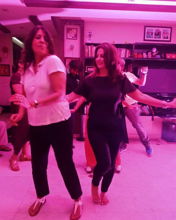 Sakshi Joshi dancing