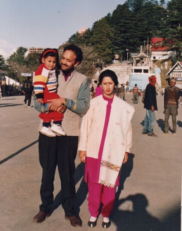 Shivya Pathania Childhood Photograph with her Parents