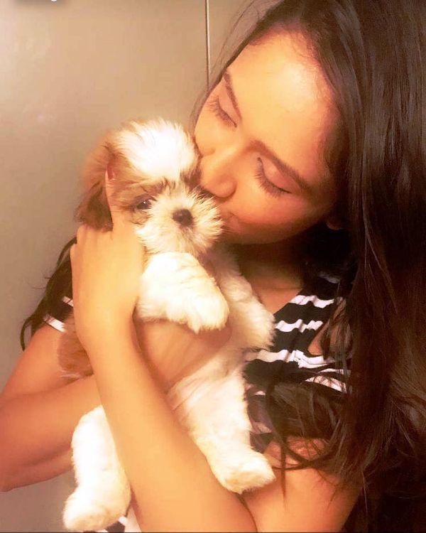 Krissann Barretto with Her Pet Dog