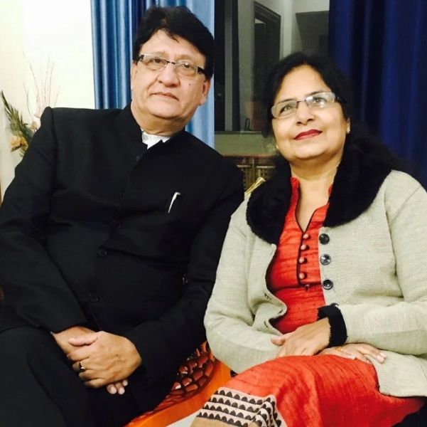 Manjul Khattar's parents