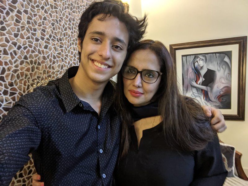 Mehr Tarar with her Son