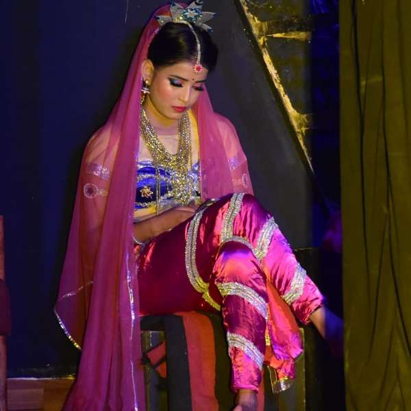 Sarika Bahroliya in the costume of Bharatnatyam