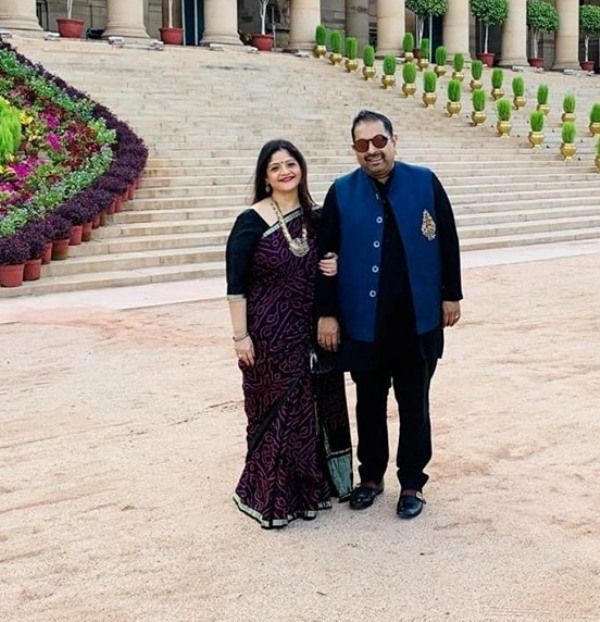 Shankar Mahadevan and his wife