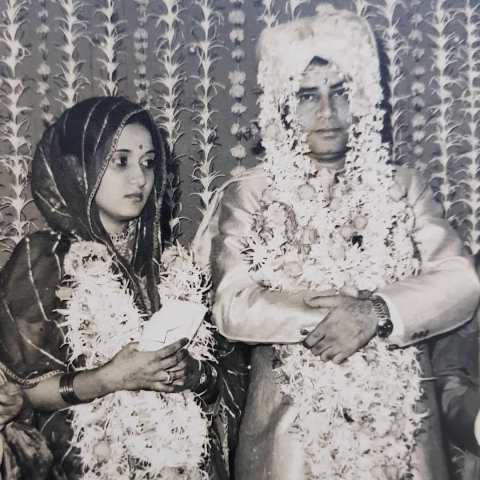 Arti Singh's parents