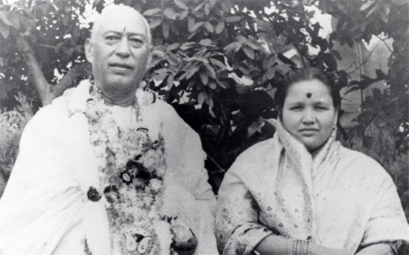 Suyash Rawat's Grandparents