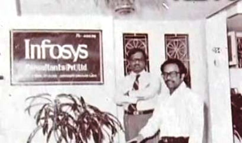 An Old Picture of N. R. Narayana Murthy at Infosys