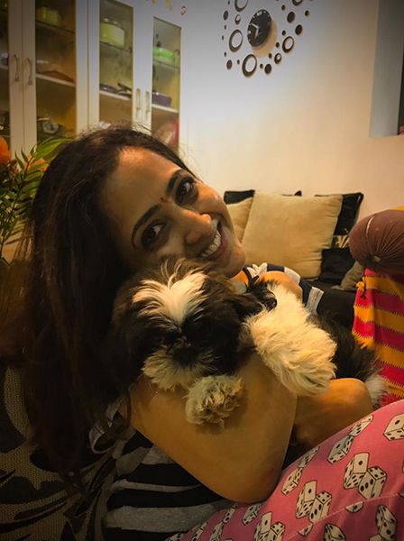 Lasya Manjunath with her dog