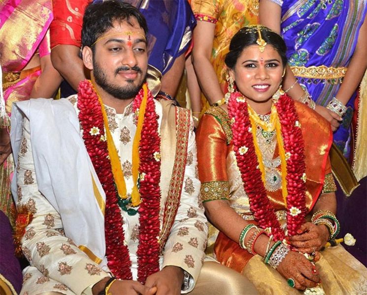 Marriage Photo of Madhoor Bhargav Ram Naidu and Bhuma Akhila Priya