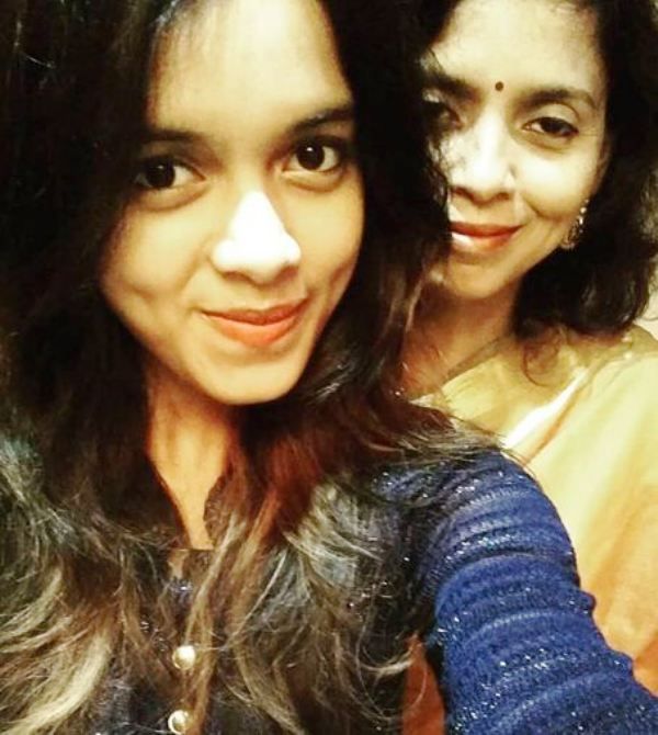 Megha Ray with Her Mother 